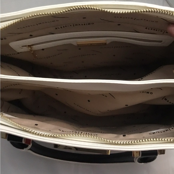 Alessia Massimo shoulder bag - Picture 6 of 7